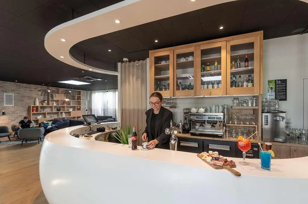 Brit Hotel Ker Lann Aeroport - Parc Expo Bruz 3*,  Frankrig